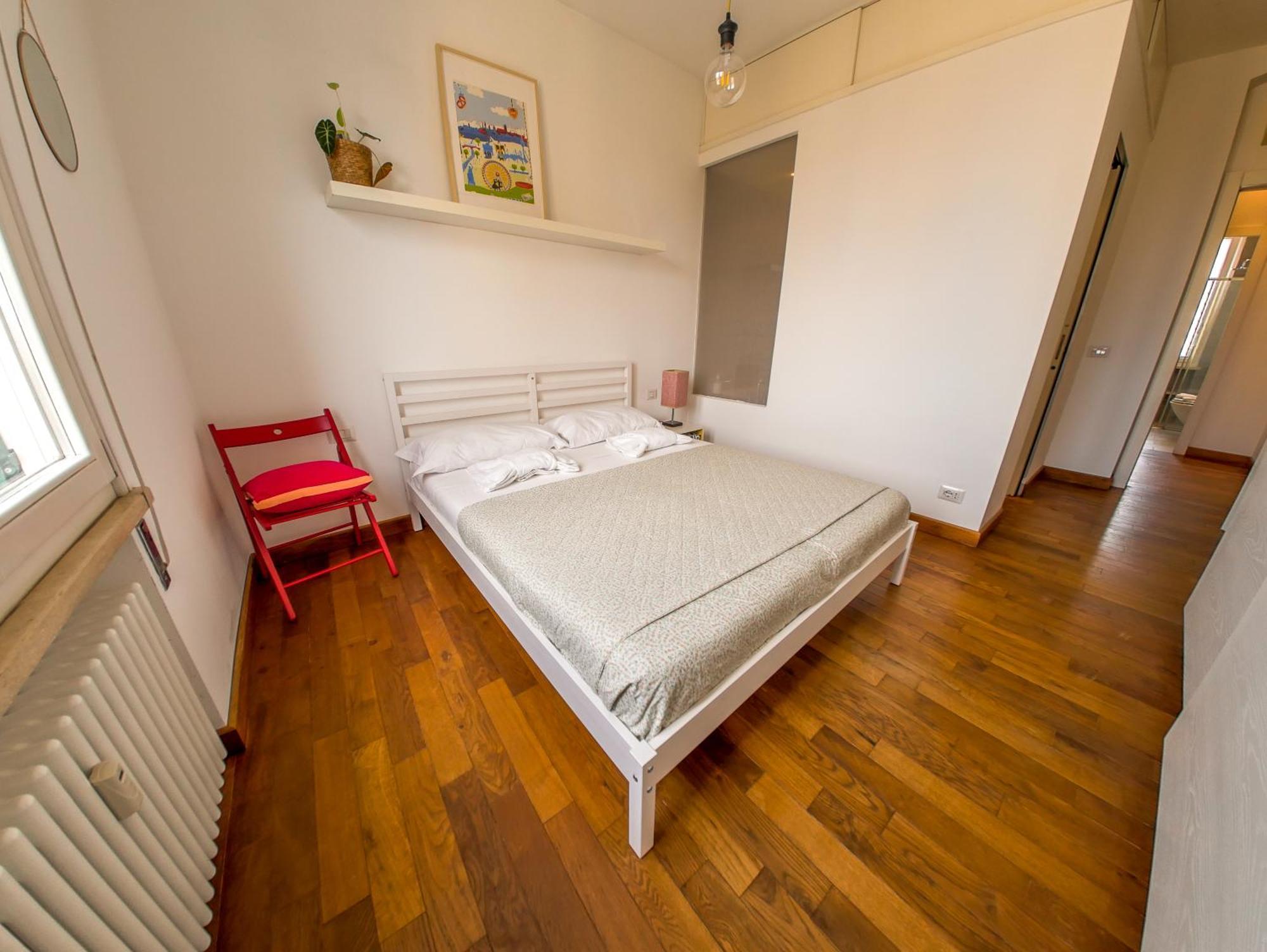 Stunning 3-bedroom Penthouse Rom
